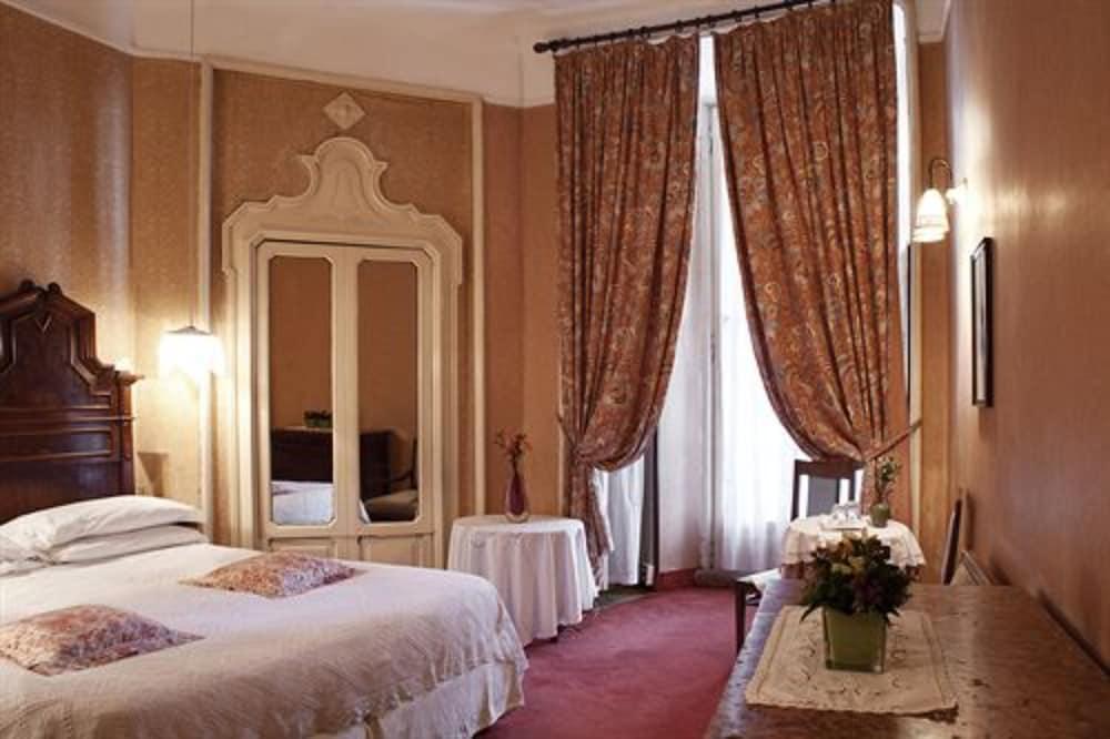 Antica Locanda Solferino Милан Экстерьер фото