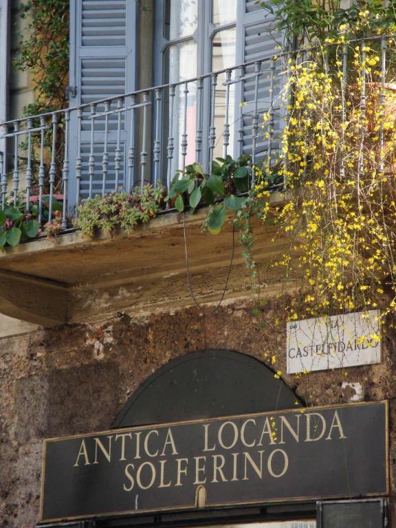 Antica Locanda Solferino Милан Экстерьер фото
